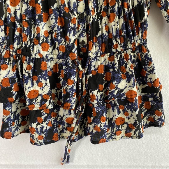 Twentyone Abstract Print Top small long sleeve cinched waist blouse - Picture 4 of 10